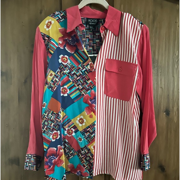 KOOS of Course Silk Pattern Play Button LS Blouse - Picture 2 of 7